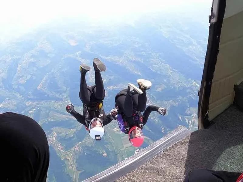 Odskok z letala - 2way skok s padalom