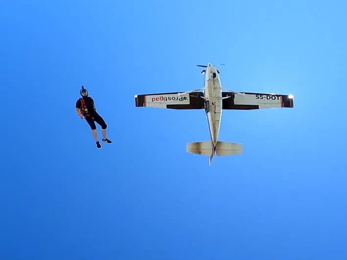 Skok s padalom - čisti užitek