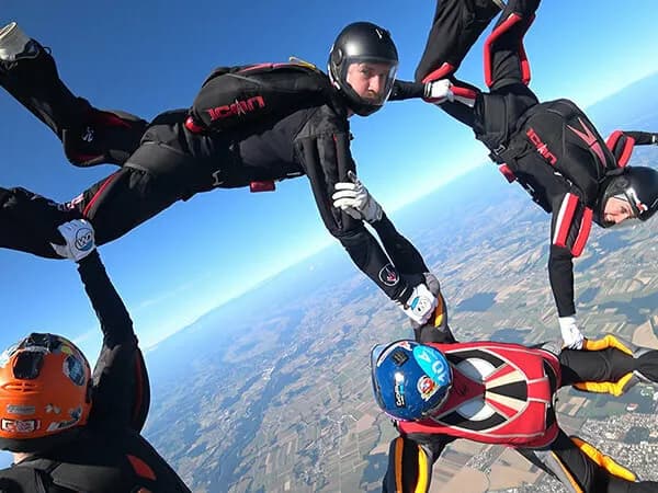 lIKOVNI SKOKI - PADALSKA DISCIPLINA