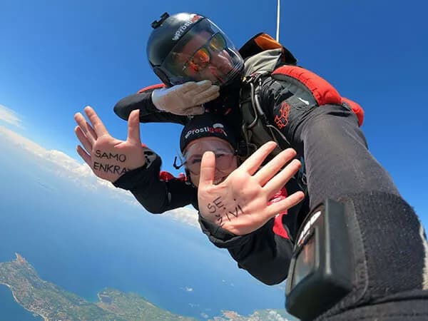 Tandemski skoks - samo enkrat se živi