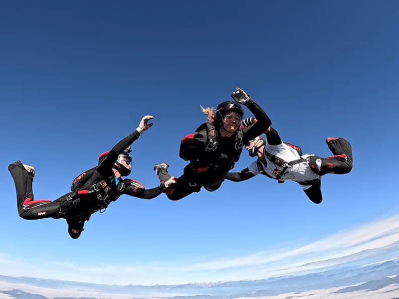 AFF - skok s padalom tecaj