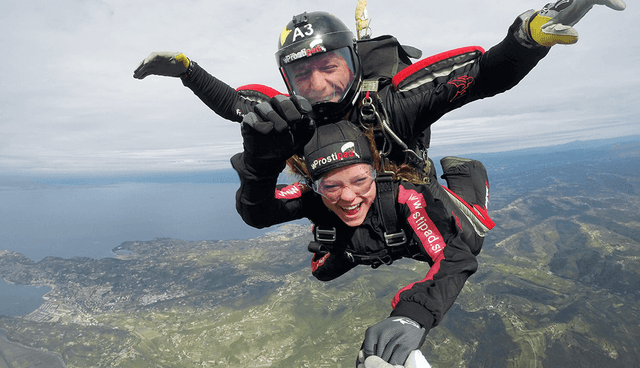 skok s padalom iz letala